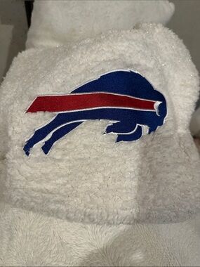 NFL Women's White Sherpa Crewneck BUFFALO BILLS